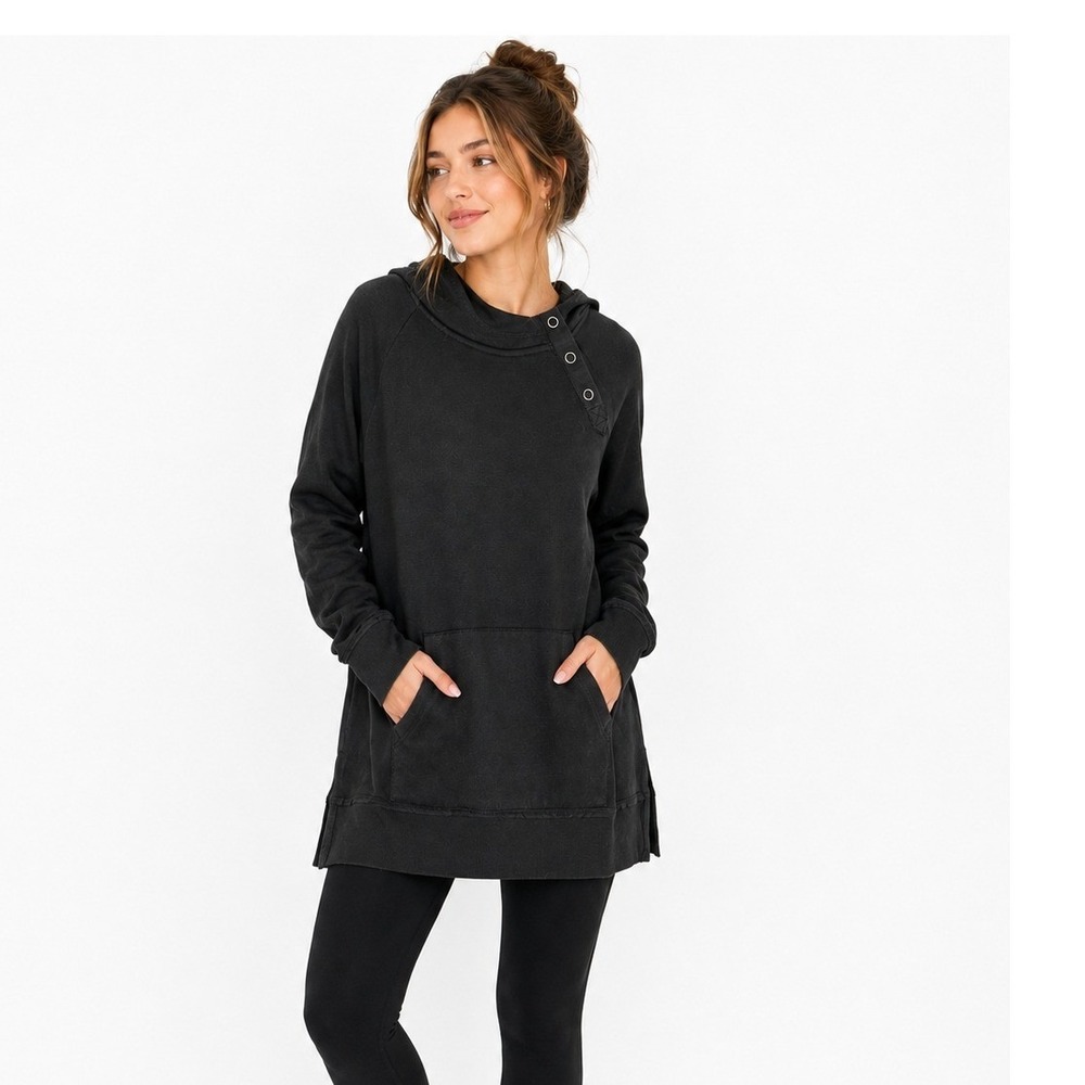Maurices NWT Black Hooded Pullover Sweatshirt Tunic Snap Neck Kangaroo Pocket L